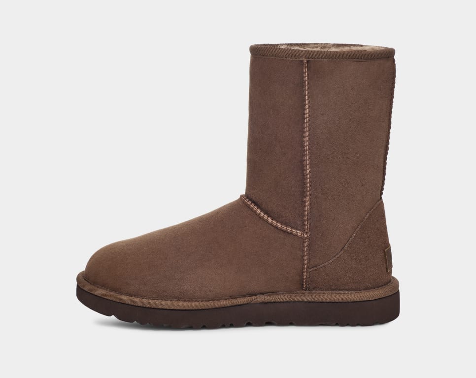 UGG Short Marron