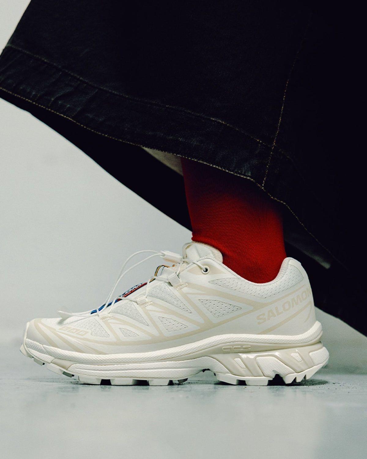 Salomon XT-6 Vanilla Ice / Vanilla Ice / Almond Milk